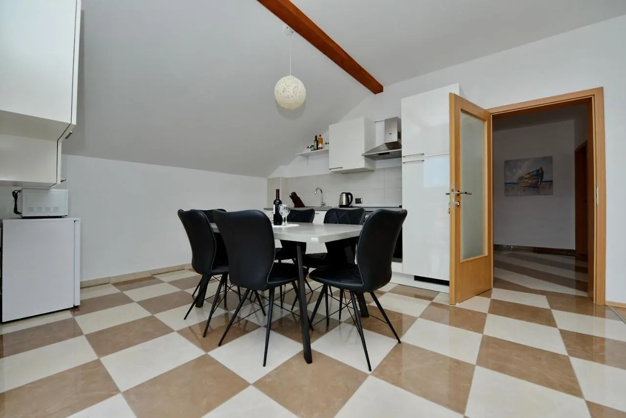Apartments Blaza Bozava