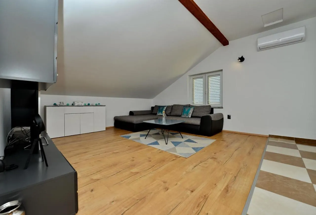 Apartments Blaza Bozava Croatia