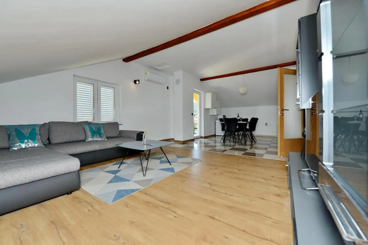Apartments Blaza Bozava